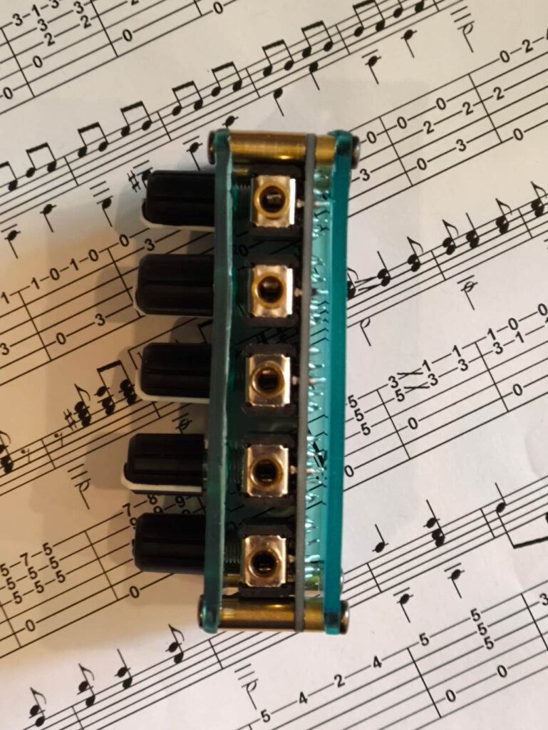 tutti sockets
